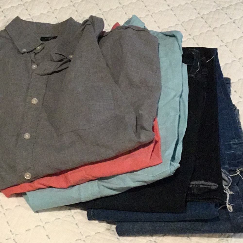 Men’s jeans 33x 32 and Long sleeve summer linens